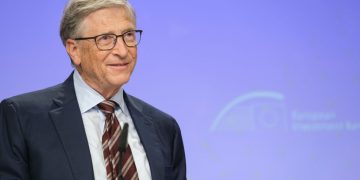 Bill Gates Talks Possibility of AI Cutting Work Week Short