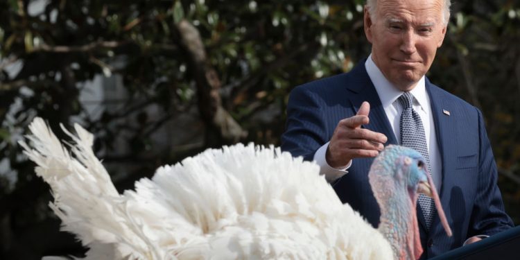 Biden Jokes About His Age As He Turns 81 at 76th White House Turkey Pardoning
