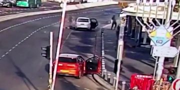 3 Dead, 6 Injured in Hamas-Claimed Shooting at Bus Stop