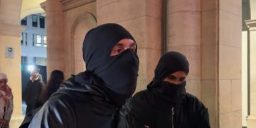 A member of antifa tries to get a pro-Palestinian protester to agree with him on LGBT issues.