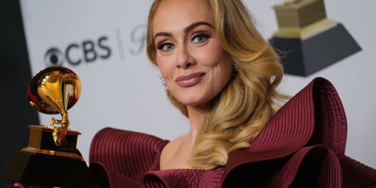 Adele Opens Up About Becoming a Mother at the Height of Her Career