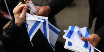 Gunman Fires Shots Outside of New York Synagogue Shouting ‘Free Palestine’