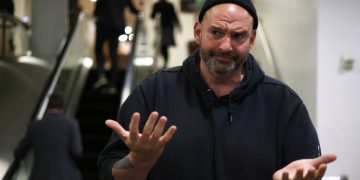 ‘Pathetic’: John Fetterman Slams Pro-Palestinian Protesters Rallying Outside of Jewish Restaurant