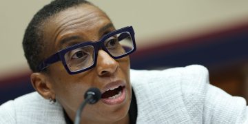 Harvard President Vows to Hold ‘Those Who Threaten Our Jewish Students’ Accountable After Disastrous Hearing
