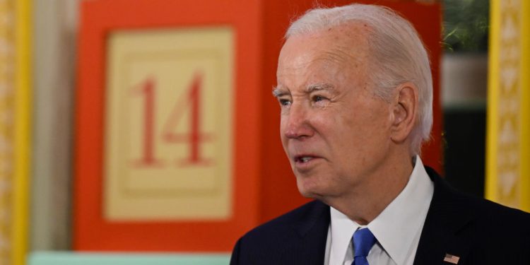 ‘Dozens’ of Biden Admin Staffers Gather Outside the WH to Call for a Cease-Fire in Gaza