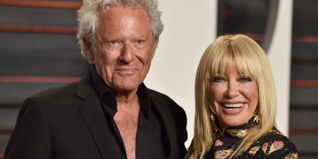 Suzanne Somers Buried Wearing Personalized Gift From Her Husband