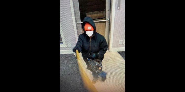 This Twitter screen shot shows Heather Denise Wright, who is suspected for attempting to rob a jewelry store in Gardendale, Alabama.