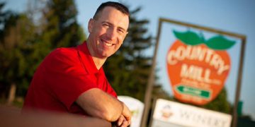 Stephen Tennes, owner of the Country Mill orchard in Charlotte, Michigan.