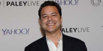 Former CNN Anchor Announces Run for Congress