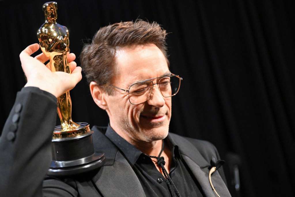 Jimmy Kimmel Under Fire for Marring Robert Downey Jr.’s Big Oscars Night with ‘Gross’ Cheap Shot