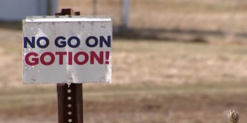 Republican Lawmakers Urge Biden Admin To Blacklist Major Chinese Battery Companies With US Interests