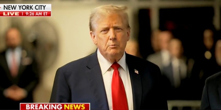 Trump Reportedly Met With RFK Jr. To Discuss Endorsement 