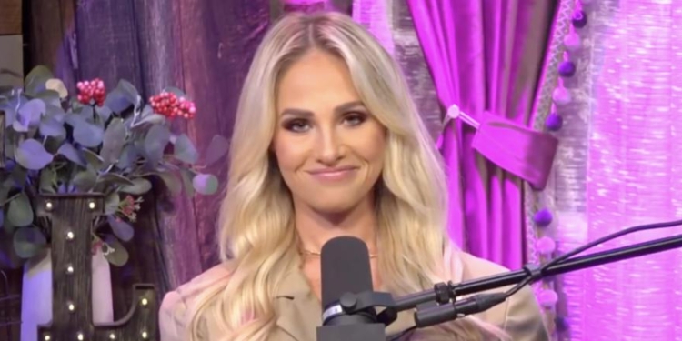 Tomi Lahren Says JD Vance ‘Needs To’ Apologize For Comments About Childless Women To Help Trump Win