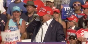 Trump Credits Immigration Chart For Saving His Life, Former White House Doctor Says