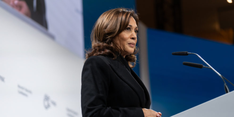 Harris Has Not Yet Disclosed Names Of Top Fundraisers, Breaking From Party Norm