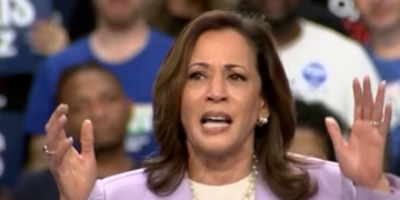 Voters Increasingly Trust Harris Over Trump On Economy Despite Being ‘Hurt’ By Biden Admin Policies, Poll Shows