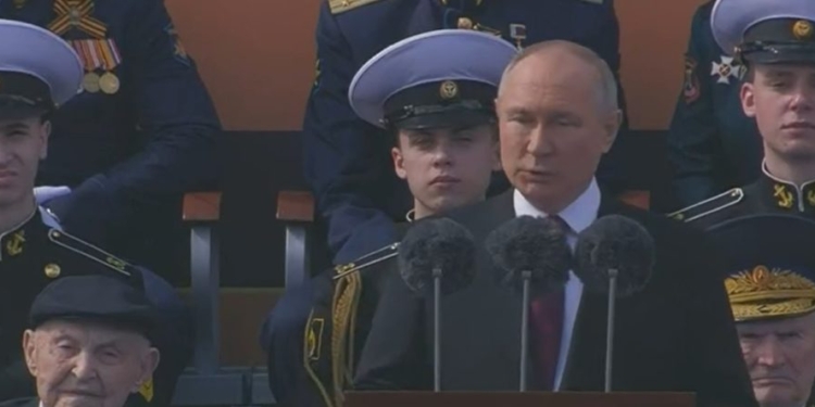 ‘She Laughs So Expressively’: Putin Makes Tongue-In-Cheek Endorsement Of Kamala Harris’ Presidential Bid