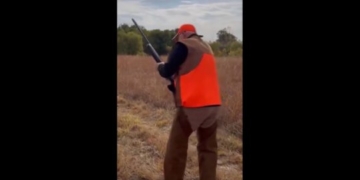 Self-Proclaimed Firearm Enthusiast Tim Walz Struggles To Load $2100 Shotgun During Hunting Trip